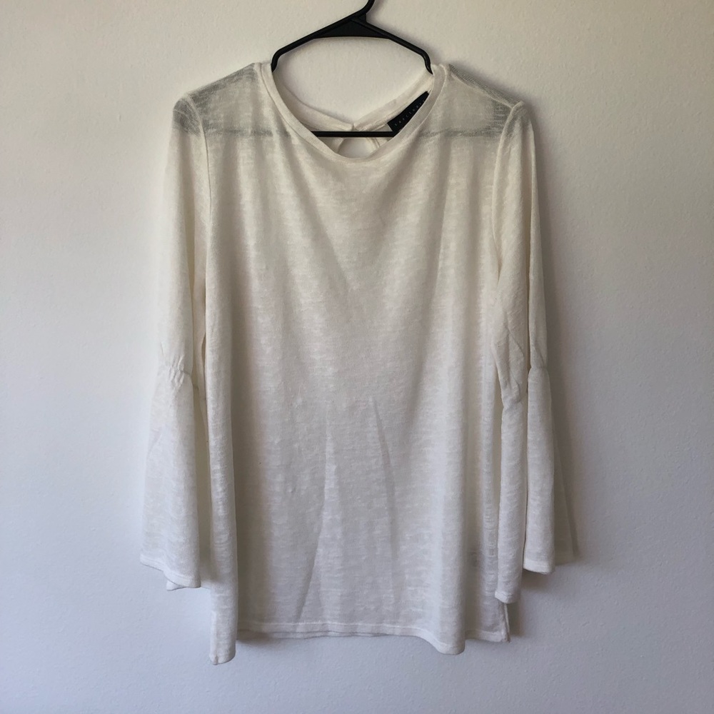 Sanctuary Soft White Light Weight Sweater Size Medium